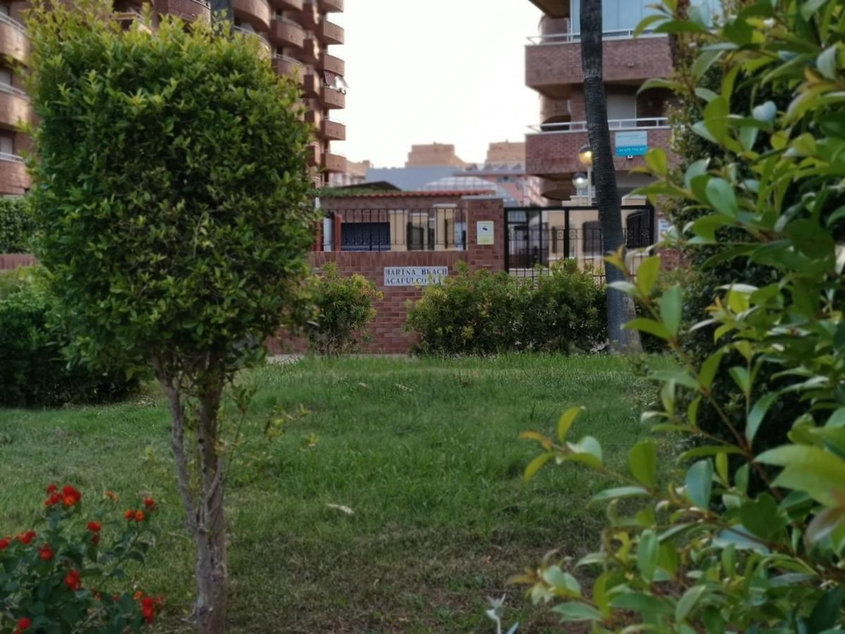 Apartment Acapulco Iii. Marina Dor